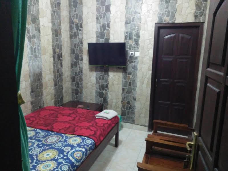 Bayu Murti Homestay Γιογκιακάρτα Εξωτερικό φωτογραφία