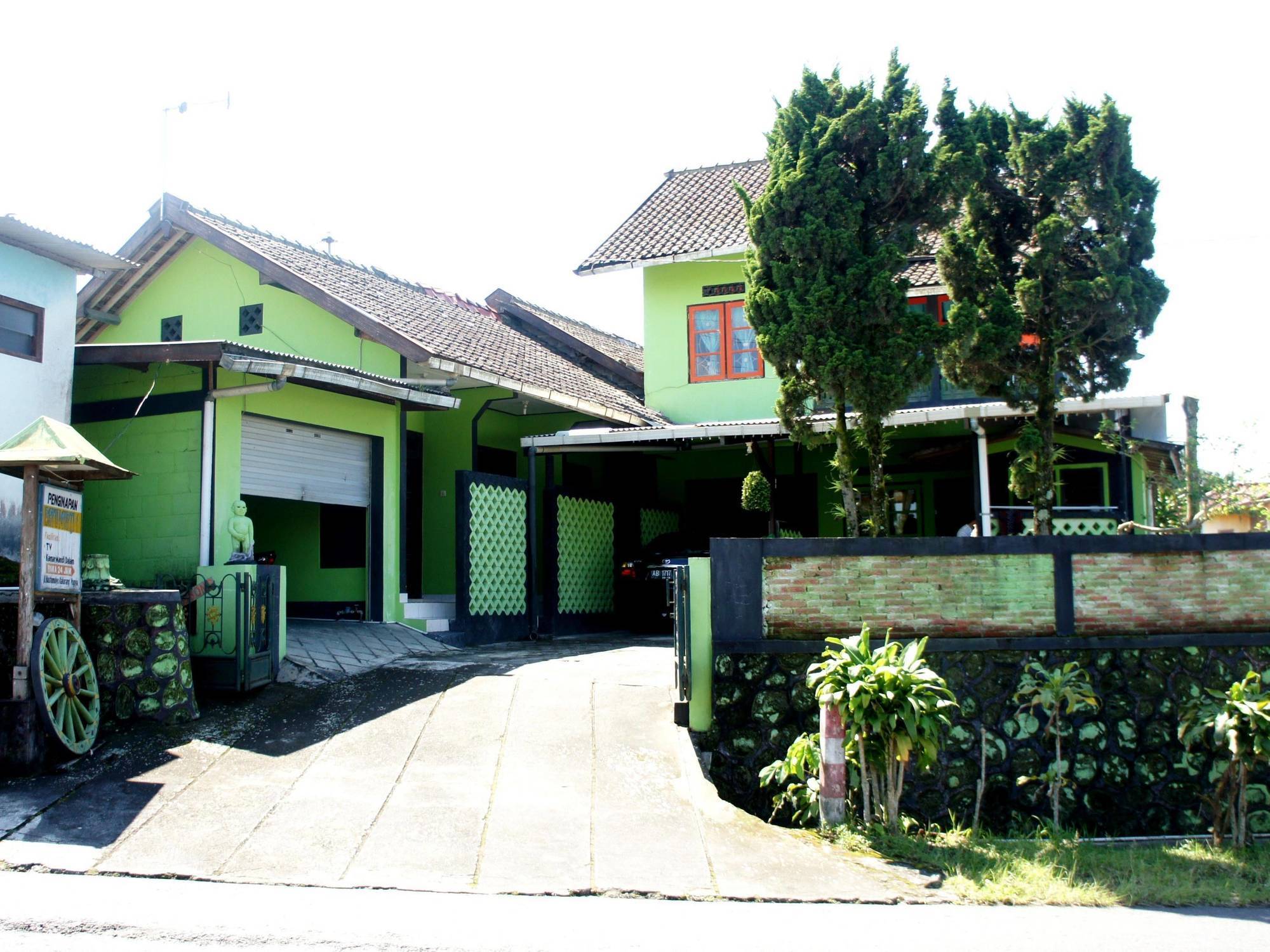 Bayu Murti Homestay Γιογκιακάρτα Εξωτερικό φωτογραφία